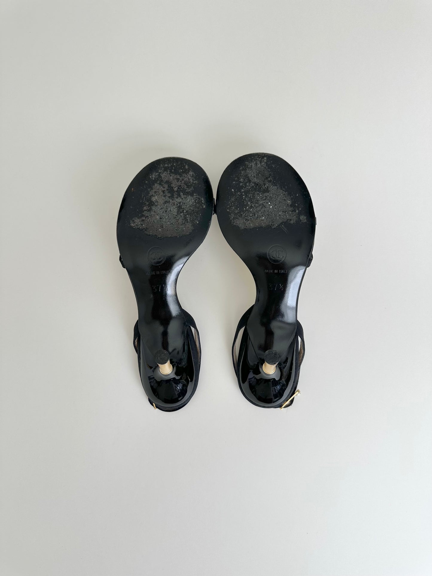 Chanel Pearl Logo Sandals 37.5
