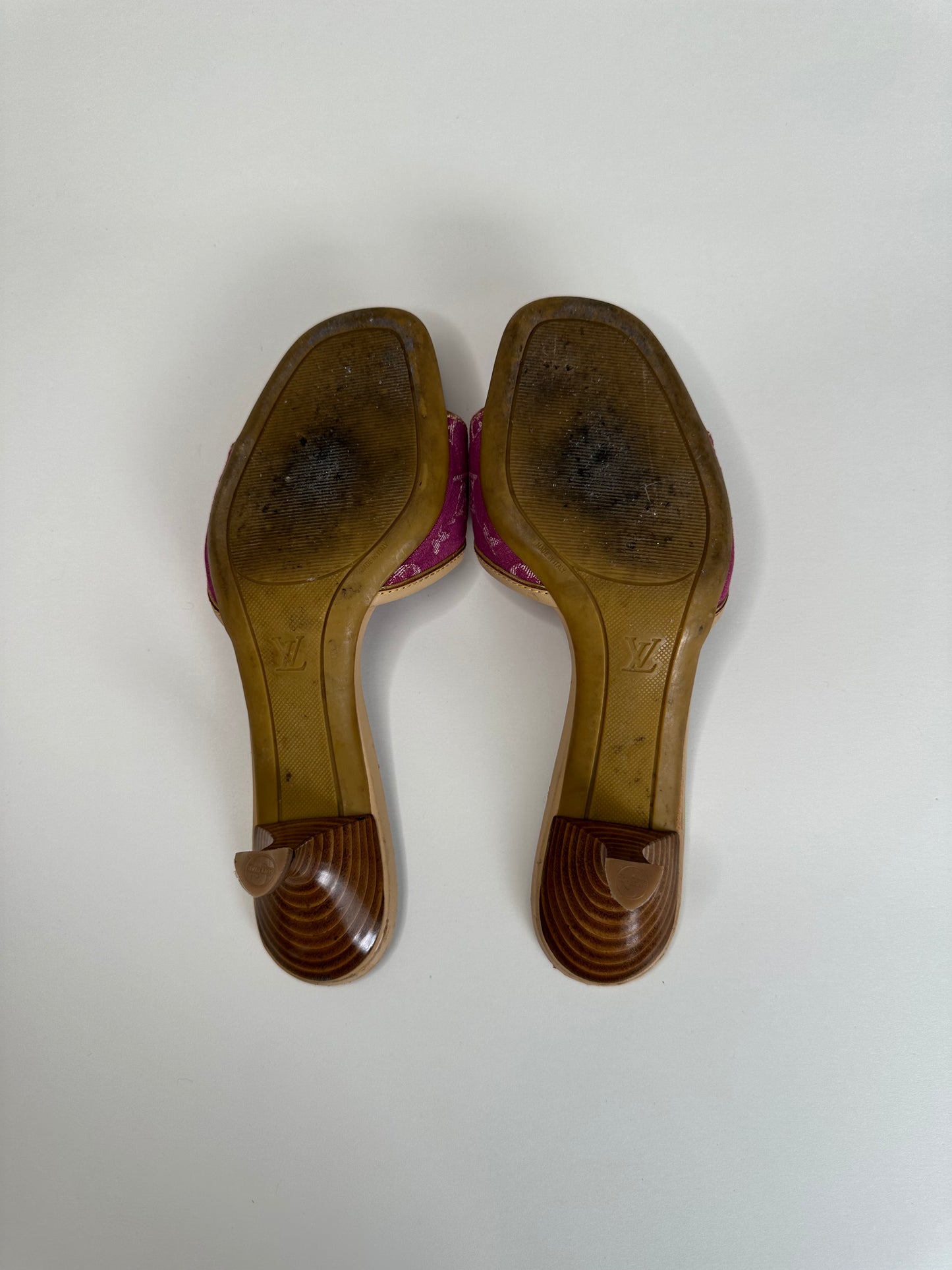 Louis Vuitton Pink Denim Sandals 36.5