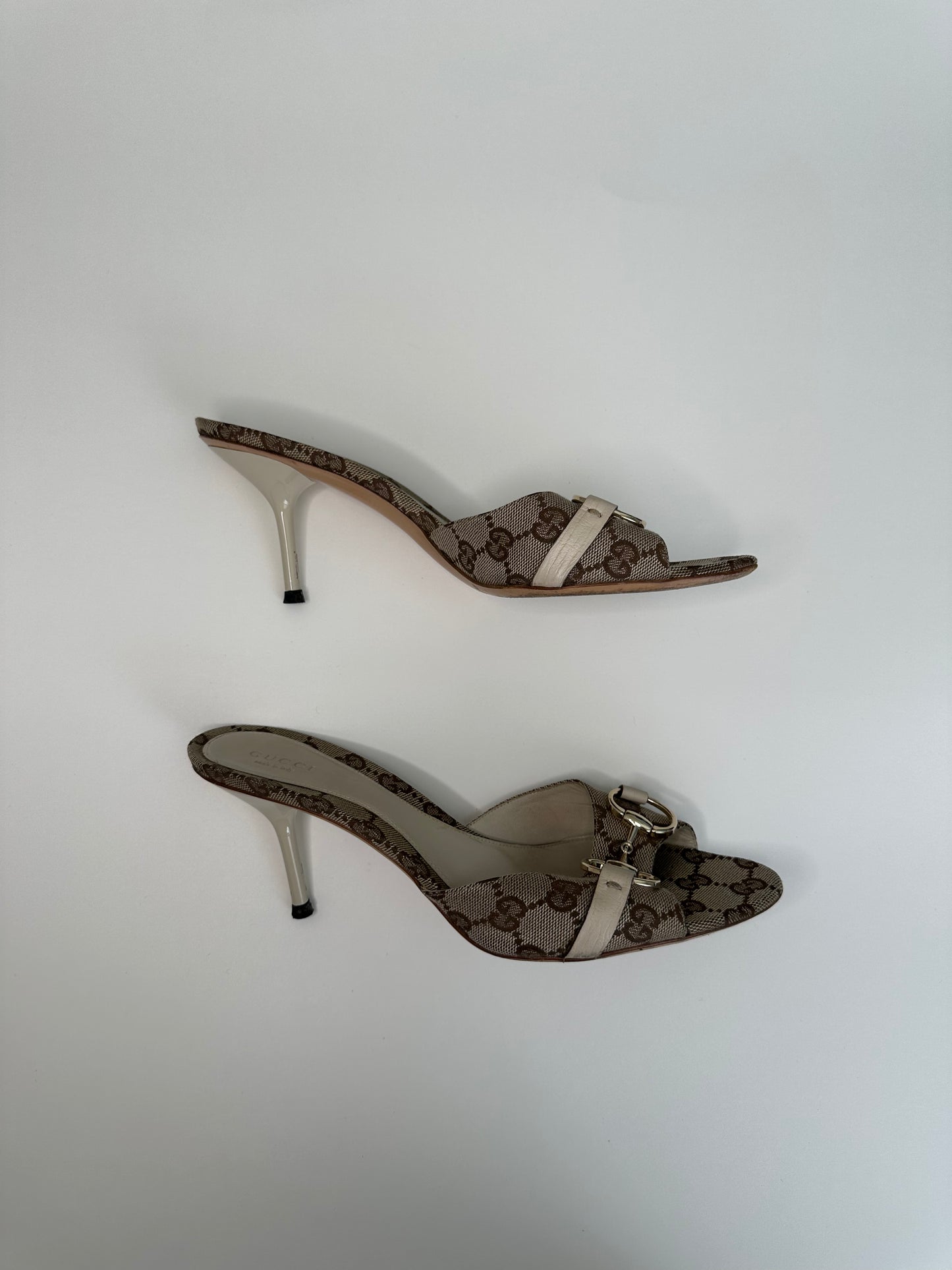 Gucci Monogram Cream Horsebit Sandals US 8.5