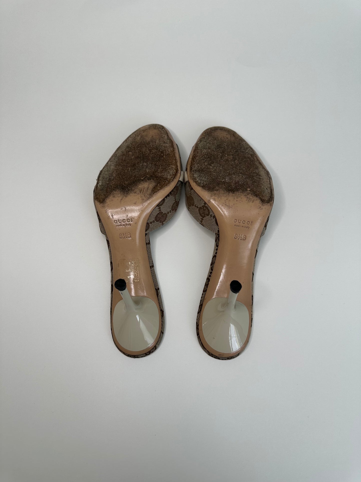 Gucci Monogram Cream Horsebit Sandals US 8.5