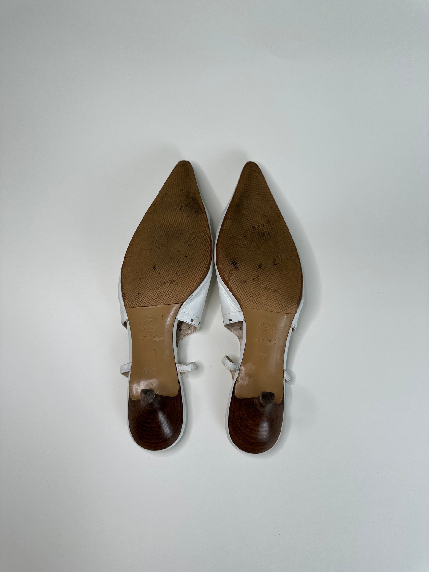 Chanel White CC Slingbacks 38