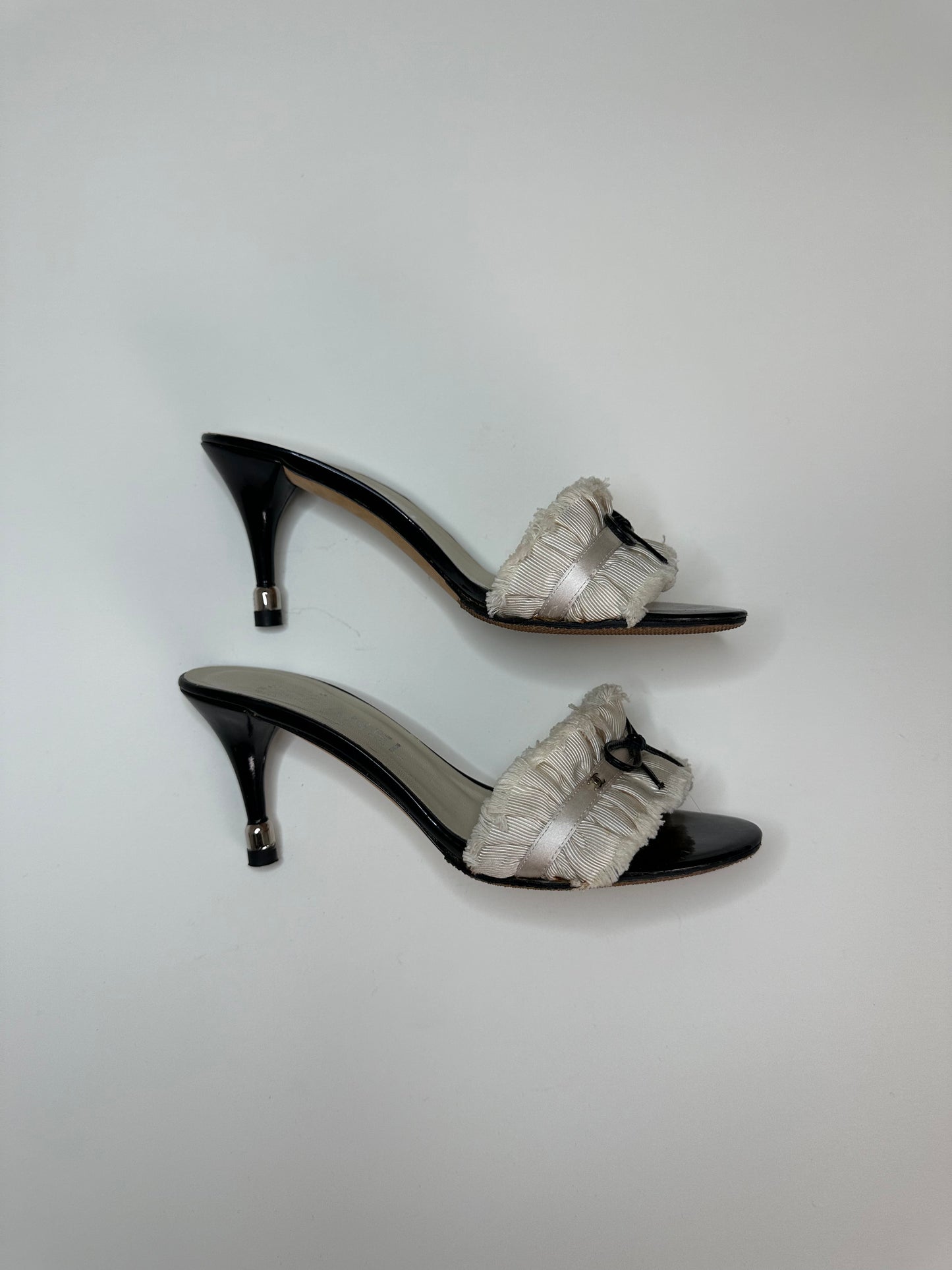 Chanel Cream Ruffle Sandals 35.5