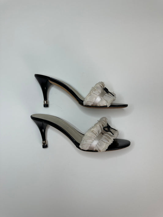 Chanel Cream Ruffle Sandals 35.5