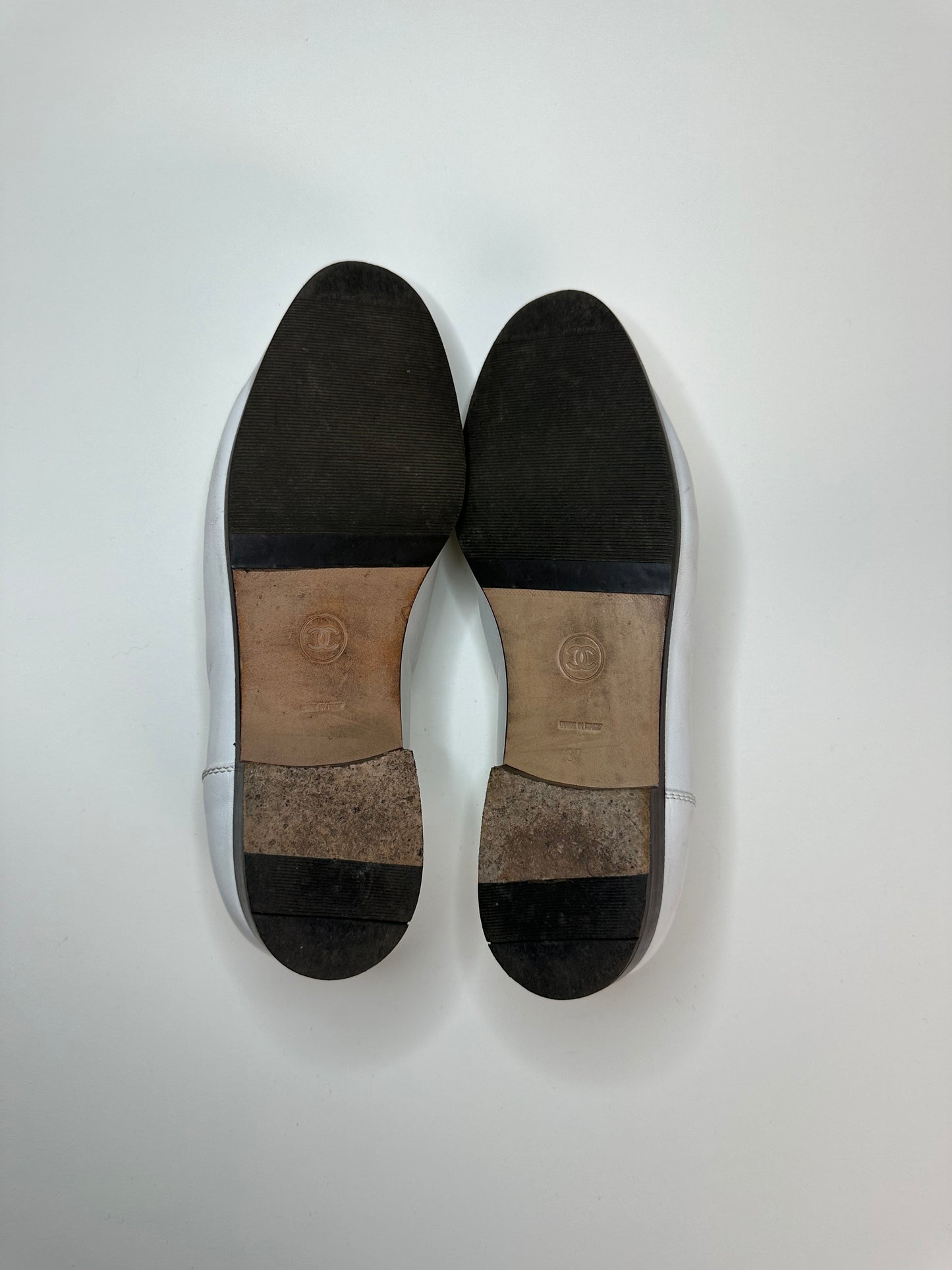 Chanel White Turnlock Loafers 37