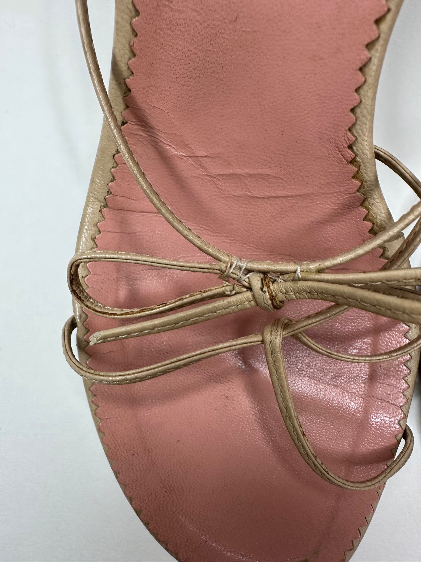 Gucci Beige Bow Sandals 35