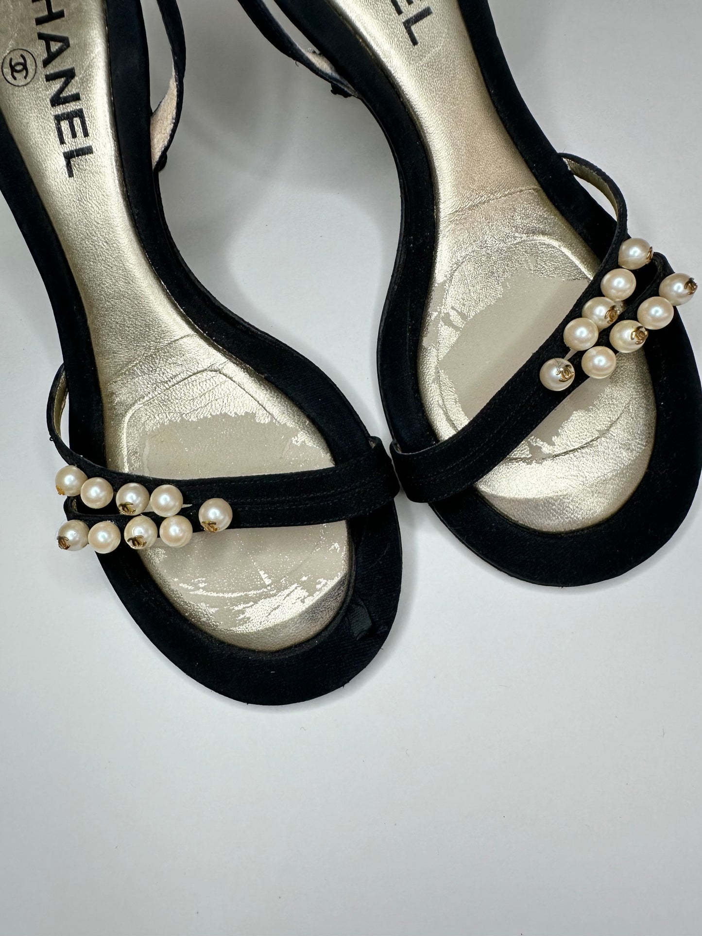 Chanel Pearl Sandals 36.5