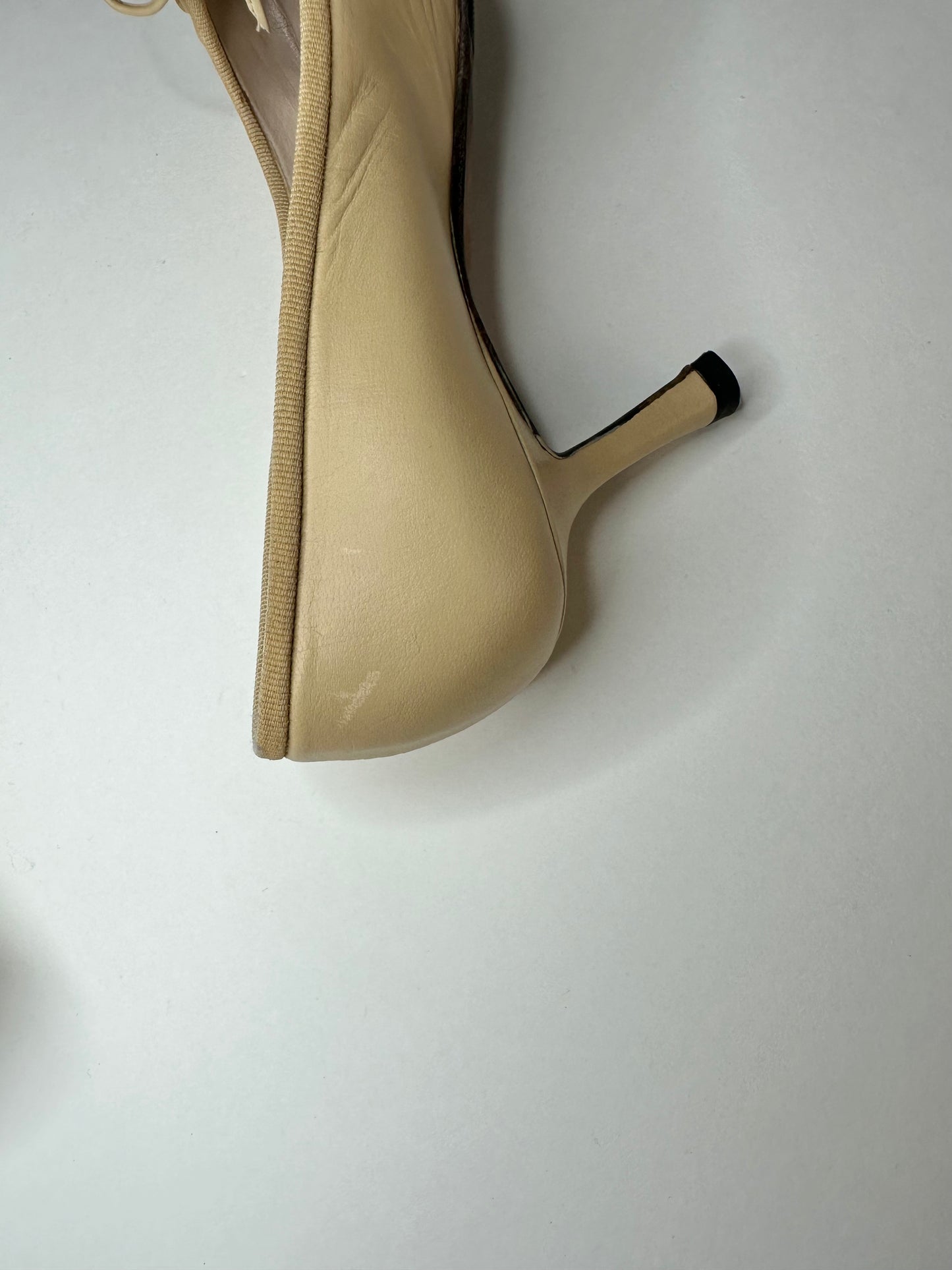 Chanel Two Tone Beige Pumps 34.5