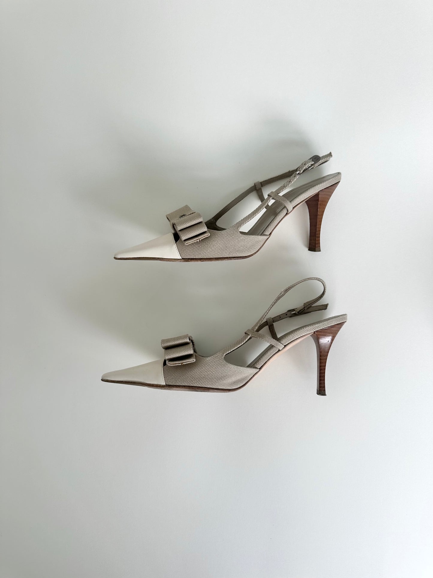 Chanel Beige Linen Bow Slingbacks 38
