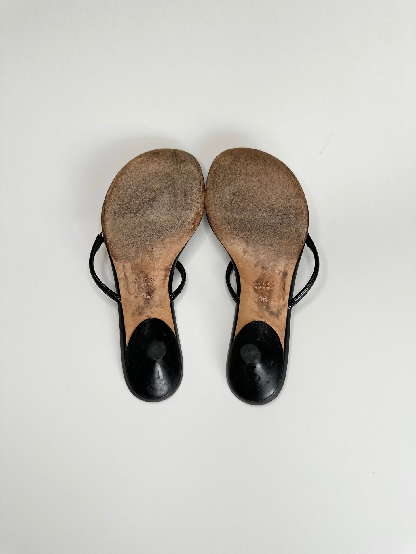 Gucci Black Heart Logo Sandals 36