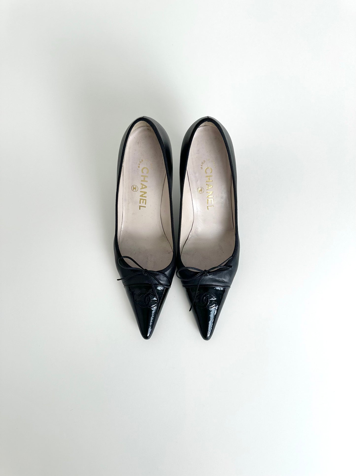 Chanel Black Leather Logo Pumps 38