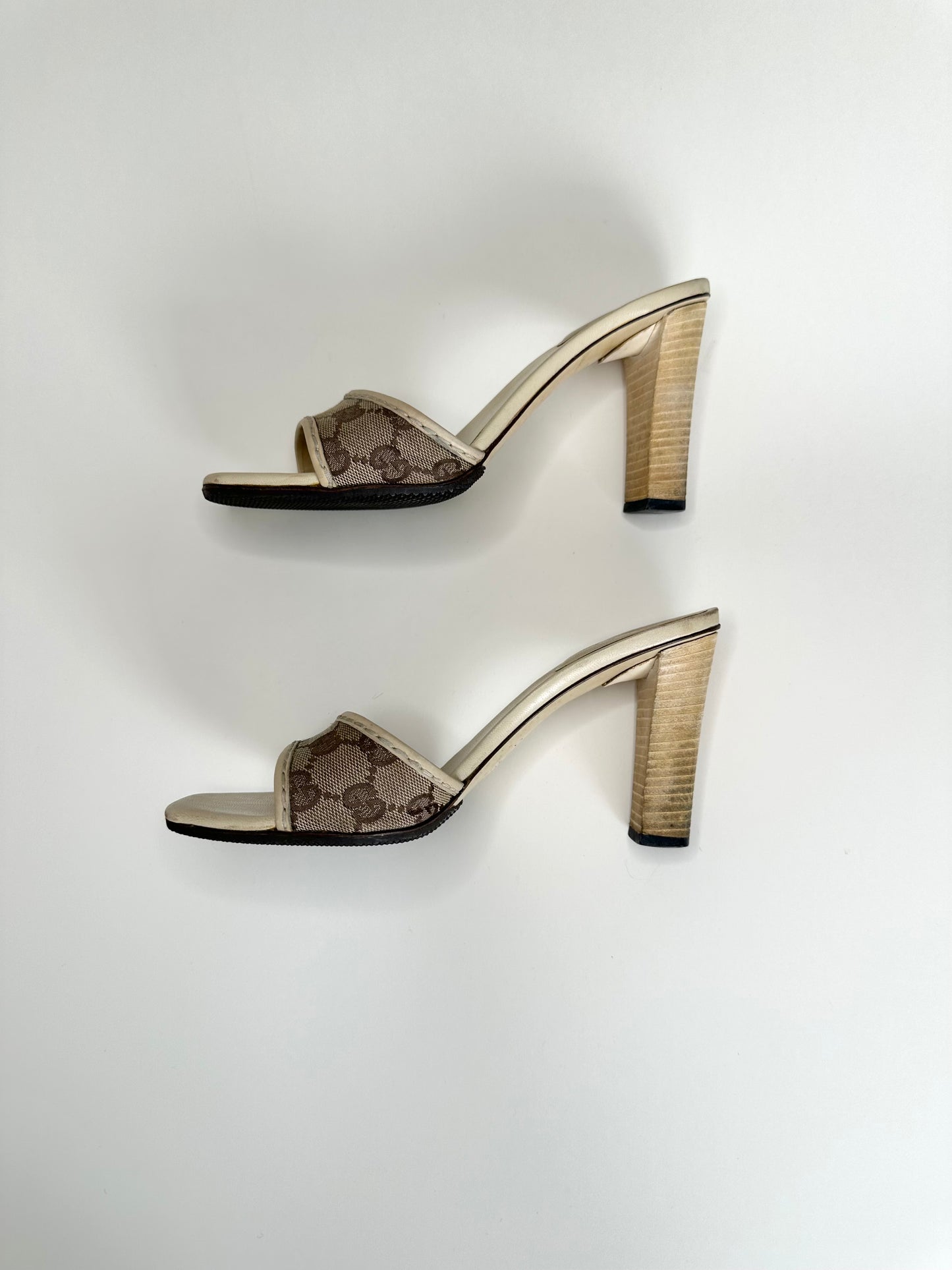 Gucci Cream Monogram Block Heels 36.5