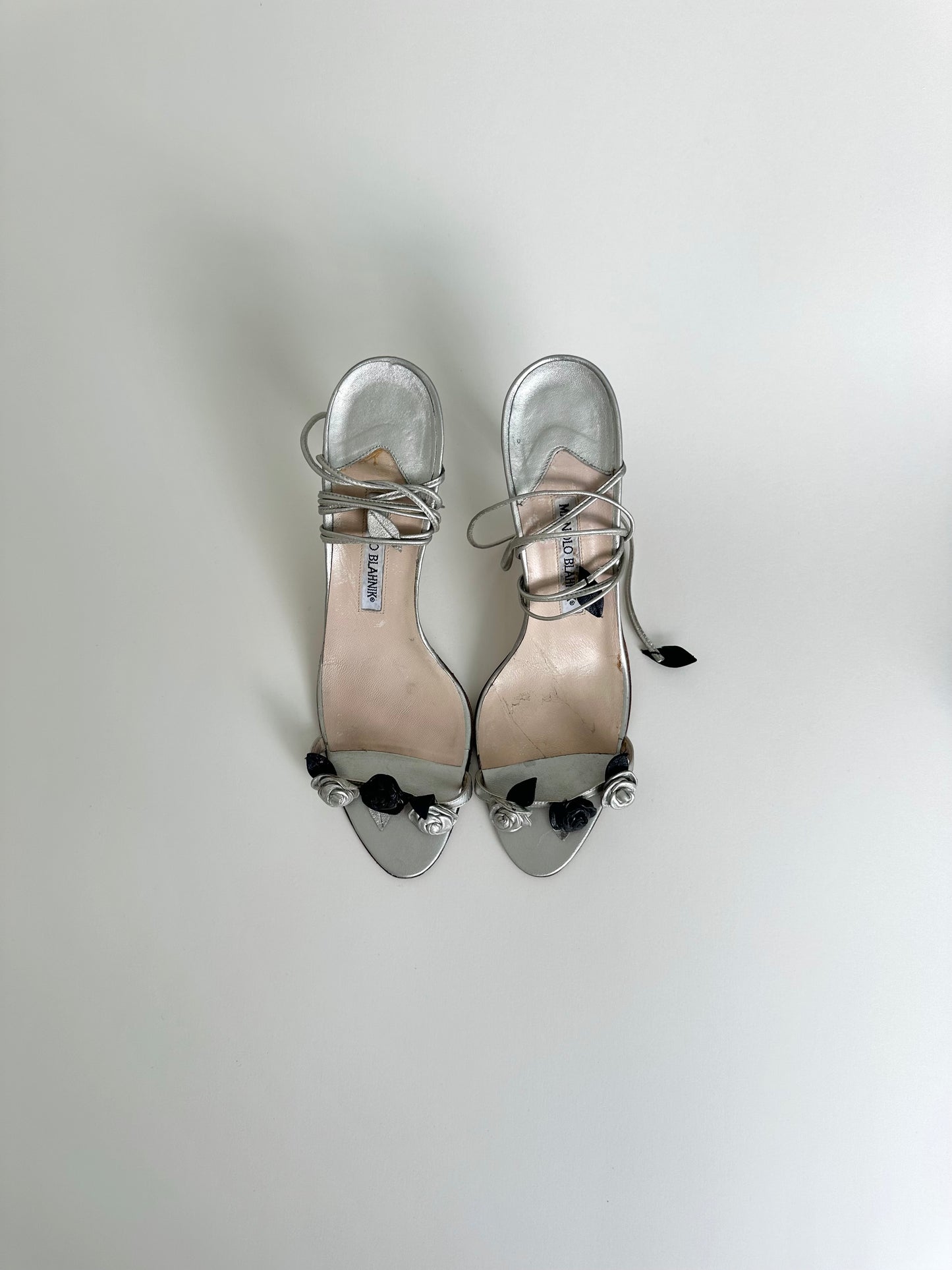Manolo Blahnik Silver Floral Tie Up Sandals 40.5