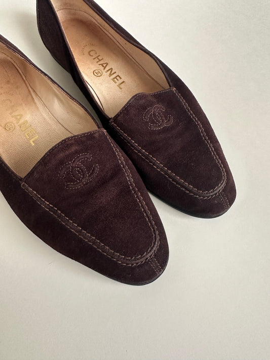 Chanel Brown Suede Logo Loafers 39.5