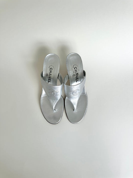 Chanel Silver Thong Sandals 40