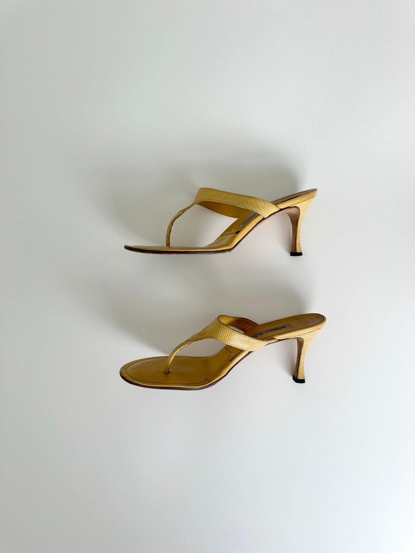 Manolo Blahnik Yellow Lizard Thongs 37