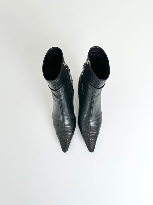 Chanel Black Quilted Leather Ankle Boots 37.5
