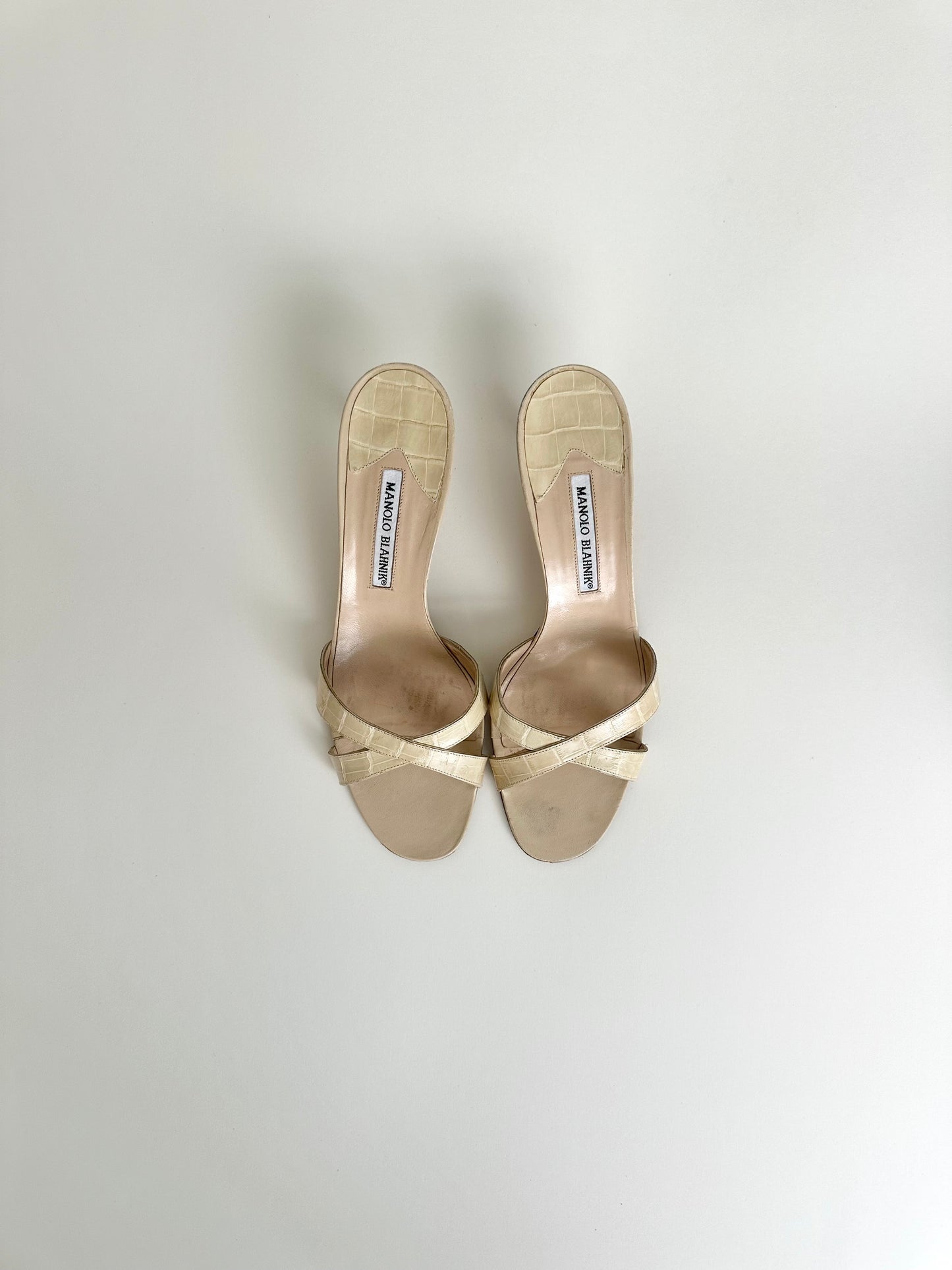 Manolo Blahnik Ivory Callamu Croc Mules 41