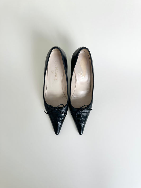 Chanel Black Logo Pumps 39