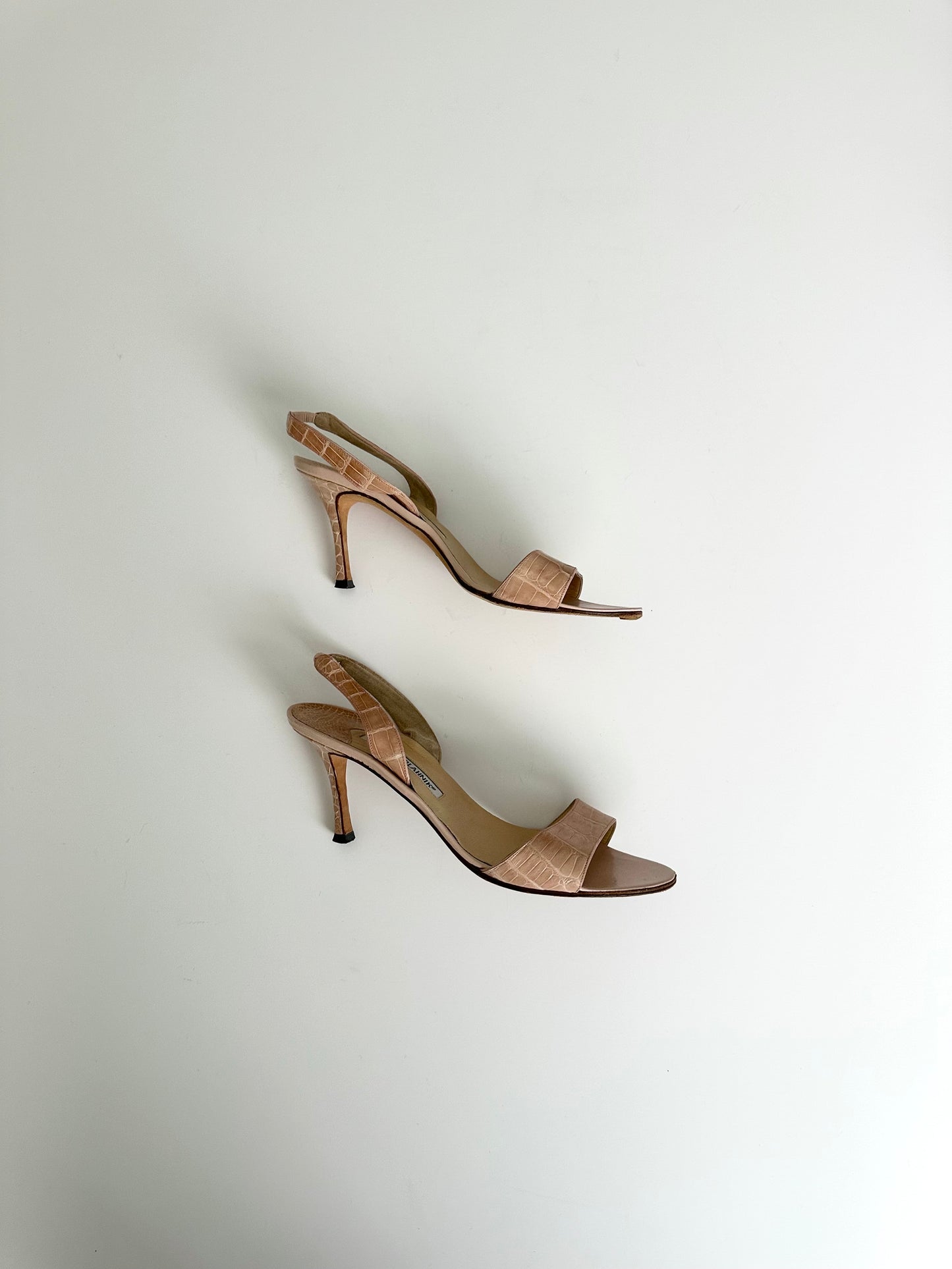 Manolo Blahnik Light Pink Croc Slingback 39.5