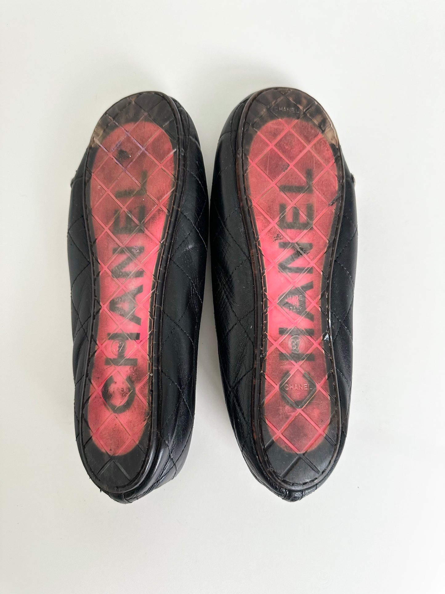 Chanel Black Cambon Flats 37
