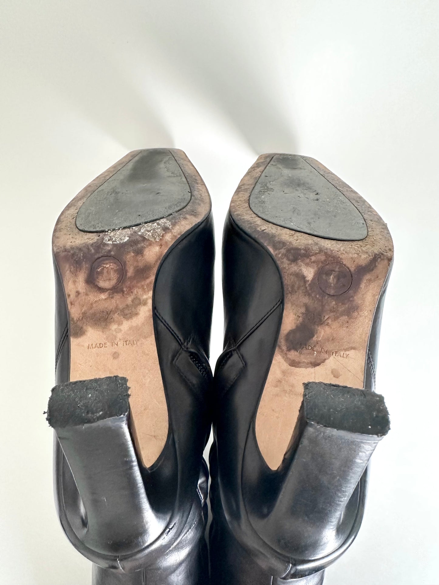 Chanel Black Leather Logo Boots 35.5