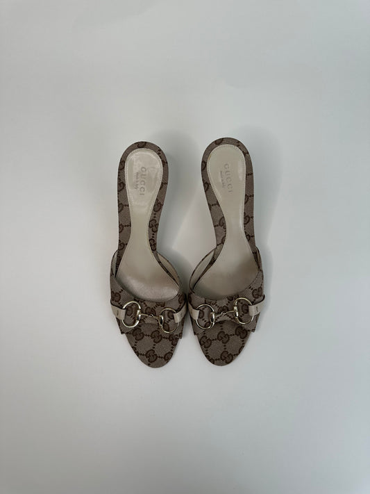 Gucci Monogram Cream Horsebit Sandals US 8.5