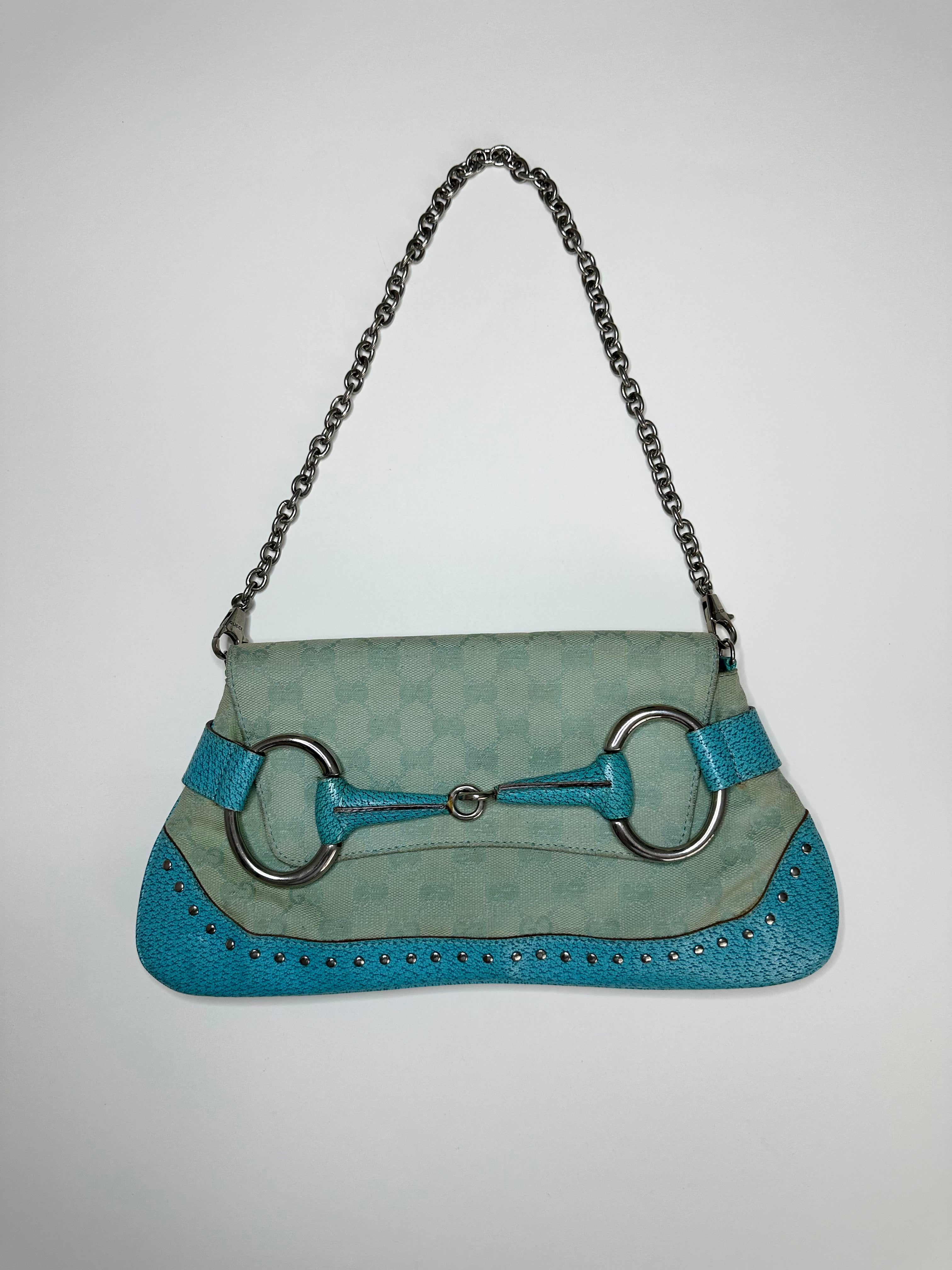 BELTS + BAGS – Élléments