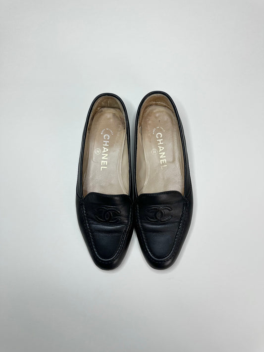 Chanel Black Leather Loafers 36.5